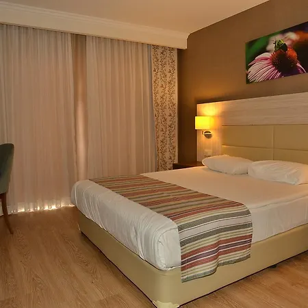 Szálloda Prenses & Side