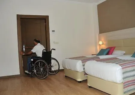 وسبا سايد برنسيس ريزورت 5*